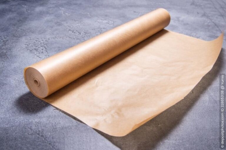 Backpapier in Heißluftfritteuse